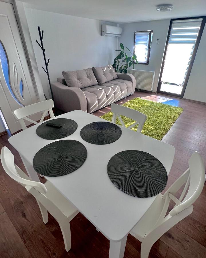 Lovely Loft Cluj-Napoca Buitenkant foto